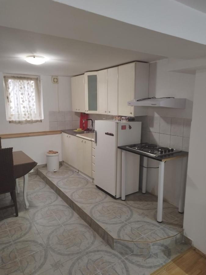 Apartment Goksi